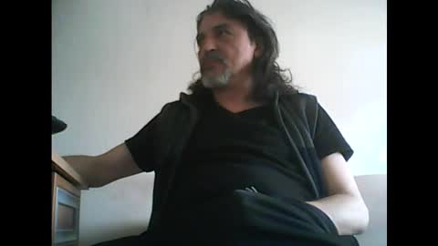 Snapshot of spoiled48 chatting on 02-19-25, 10:01 Spoiled online show from 02-19-25, 10:01