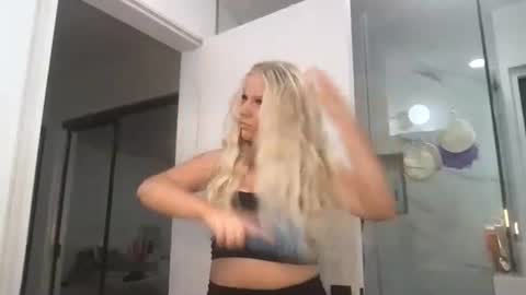 Snapshot of spoiledandspicy chatting on 03-21-26, 03:11 spoiledandspicy online show from 03-21-26, 03:11