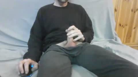 Snapshot of spokociuszek chatting on 05-16-26, 10:12 spokociuszek online show from 05-16-26, 10:12