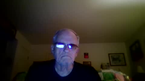 spongebobpineapple70 online show from 05-24-26, 02:16