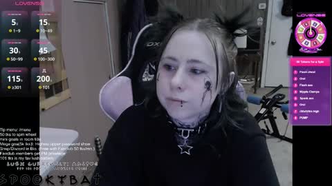 Snapshot of spookybat chatting on 03-06-25, 01:48 Shio online show from 03-06-25, 01:48