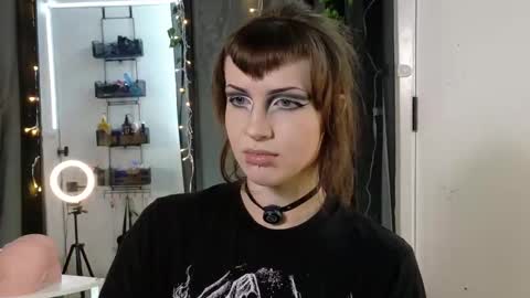 Snapshot of spookysage chatting on 11-14-25, 09:35 Sage online show from 11-14-25, 09:35