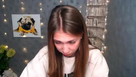 Snapshot of sport_tall_karina chatting on 01-27-25, 08:40 Karina online show from 01-27-25, 08:40