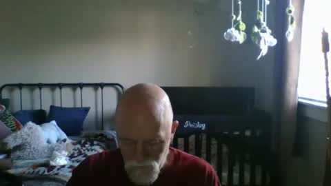 Snapshot of sportfish chatting on 12-15-24, 09:31 sportfish online show from 12-15-24, 09:31