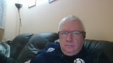 Snapshot of springtine chatting on 07-04-26, 10:16 springtine online show from 07-04-26, 10:16