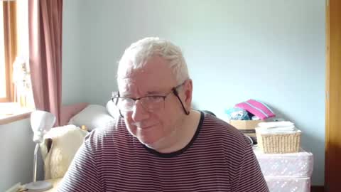 Snapshot of springtine chatting on 07-06-26, 10:12 springtine online show from 07-06-26, 10:12