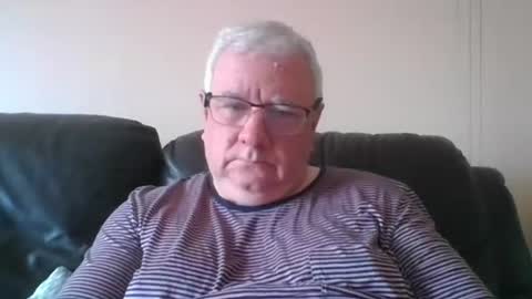 Snapshot of springtine chatting on 07-23-26, 10:35 springtine online show from 07-23-26, 10:35