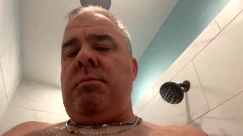 sprtsnut33 online show from 12-22-25, 06:05