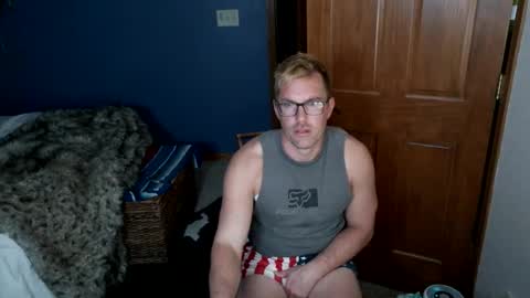 Snapshot of spun_redneck chatting on 03-12-26, 09:26 Spun Redneck online show from 03-12-26, 09:26