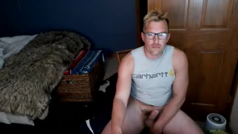 Snapshot of spun_redneck chatting on 03-29-26, 02:00 Spun Redneck online show from 03-29-26, 02:00