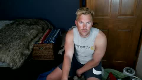 Snapshot of spun_redneck chatting on 04-19-26, 12:54 Spun Redneck online show from 04-19-26, 12:54
