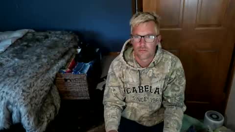 Snapshot of spun_redneck chatting on 05-24-26, 12:48 Spun Redneck online show from 05-24-26, 12:48