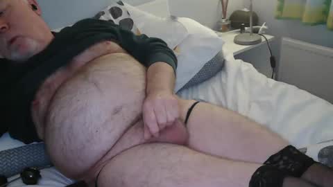 Snapshot of spunker1958 chatting on 12-15-24, 12:49 SpunkerLike online show from 12-15-24, 12:49