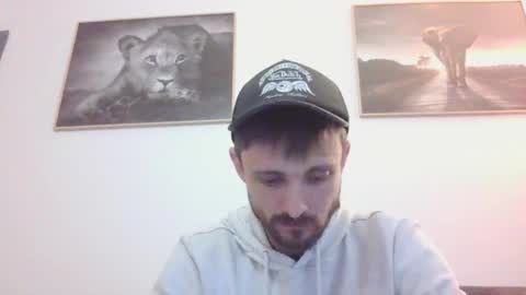 Snapshot of spyco82 chatting on 02-22-25, 07:45 spyco82 online show from 02-22-25, 07:45