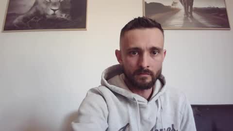 Snapshot of spyco82 chatting on 03-01-25, 12:23 spyco82 online show from 03-01-25, 12:23