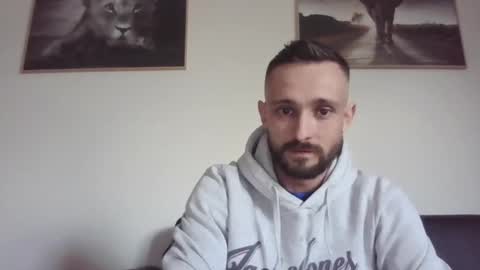 Snapshot of spyco82 chatting on 03-01-25, 04:33 spyco82 online show from 03-01-25, 04:33