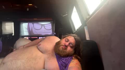 Your Pal Squeaks online show from 02-04-25, 01:48