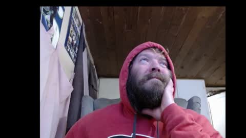 Snapshot of squegly chatting on 01-05-25, 03:43 Bryan online show from 01-05-25, 03:43