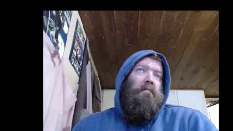 Snapshot of squegly chatting on 01-17-25, 08:34 Bryan online show from 01-17-25, 08:34