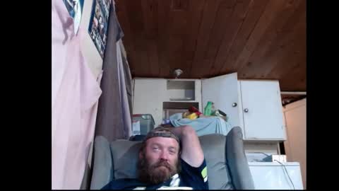 Snapshot of squegly chatting on 10-01-25, 09:37 Bryan online show from 10-01-25, 09:37