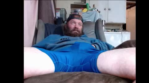 Snapshot of squegly chatting on 10-28-25, 02:31 Bryan online show from 10-28-25, 02:31