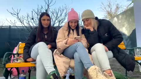 My name is Maya Lush is activeThere are legends that in this room all your wishes can come true  Private is Open online show from 12-22-24, 09:44