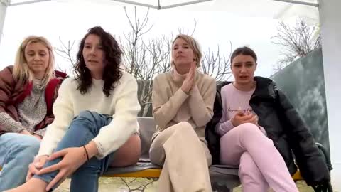 My name is Maya Lush is activeThere are legends that in this room all your wishes can come true  Private is Open online show from 02-02-25, 12:35