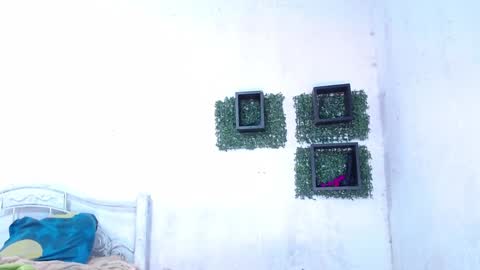 valeria online show from 01-23-25, 12:46