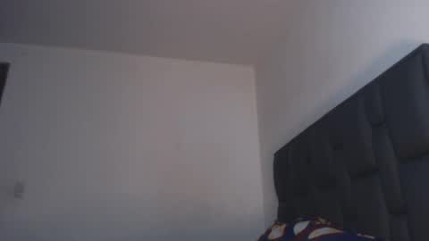 Carolainss online show from 12-21-24, 06:09