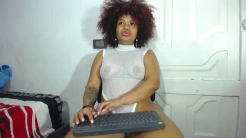 squirter_girl69 online show from 06-04-26, 06:19