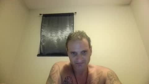 Snapshot of squirtn4mee chatting on 10-17-25, 10:40 Squirtn4mee online show from 10-17-25, 10:40