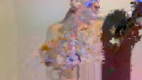 Snapshot of squirtn4mee chatting on 10-19-25, 07:36 Squirtn4mee online show from 10-19-25, 07:36