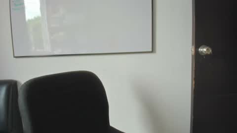 Tati online show from 10-03-25, 04:37