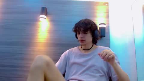 ethan online show from 03-18-26, 01:03