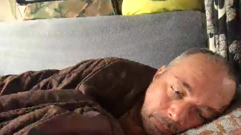 srekos38 online show from 10-23-25, 09:41