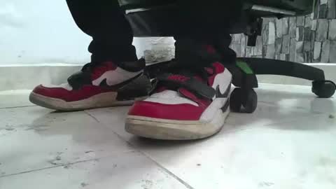 sr master cum its my old account online show from 06-28-26, 08:48