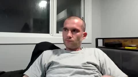 sscccooottt online show from 05-15-26, 06:42