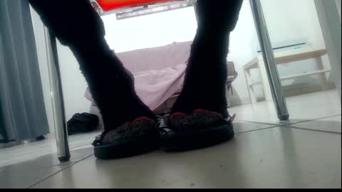 ssenzo online show from 02-23-25, 08:33