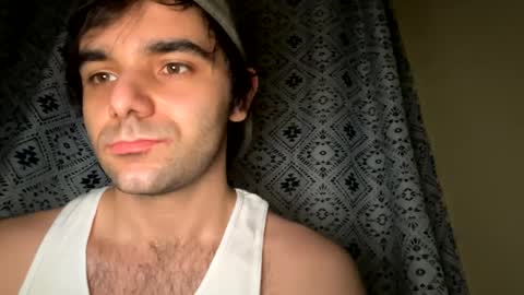 Snapshot of sshhjjnnss chatting on 02-01-25, 04:11 sshhjjnnss online show from 02-01-25, 04:11