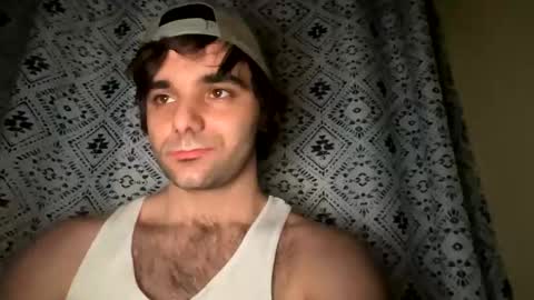 Snapshot of sshhjjnnss chatting on 03-04-25, 04:20 sshhjjnnss online show from 03-04-25, 04:20