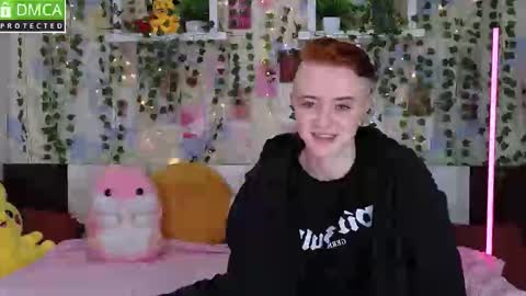 Agatha online show from 11-19-25, 05:13