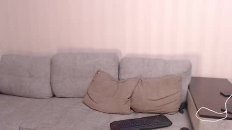 Joe Peach online show from 10-28-25, 04:09