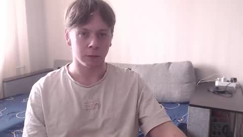 Snapshot of st_rudy chatting on 03-04-26, 12:11 Joe Peach online show from 03-04-26, 12:11