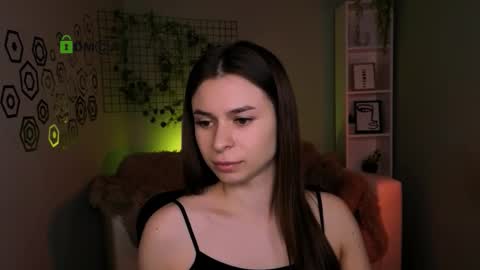 stacey_queen online show from 12-17-25, 10:10