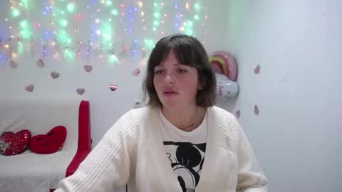 Stacey online show from 09-20-25, 05:41