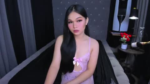 Snapshot of staceymariemojic chatting on 06-24-26, 06:29 staceymariemojic online show from 06-24-26, 06:29
