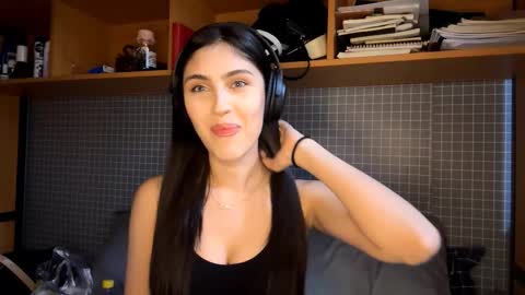 Snapshot of staceyreiher chatting on 10-14-25, 08:37 Stasy online show from 10-14-25, 08:37