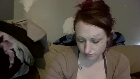 Snapshot of stacisavige chatting on 02-02-26, 07:23 Sinserity online show from 02-02-26, 07:23