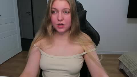 Stacy  online show from 11-06-25, 01:12