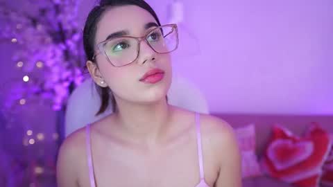 stacycooper_ online show from 06-30-26, 07:04